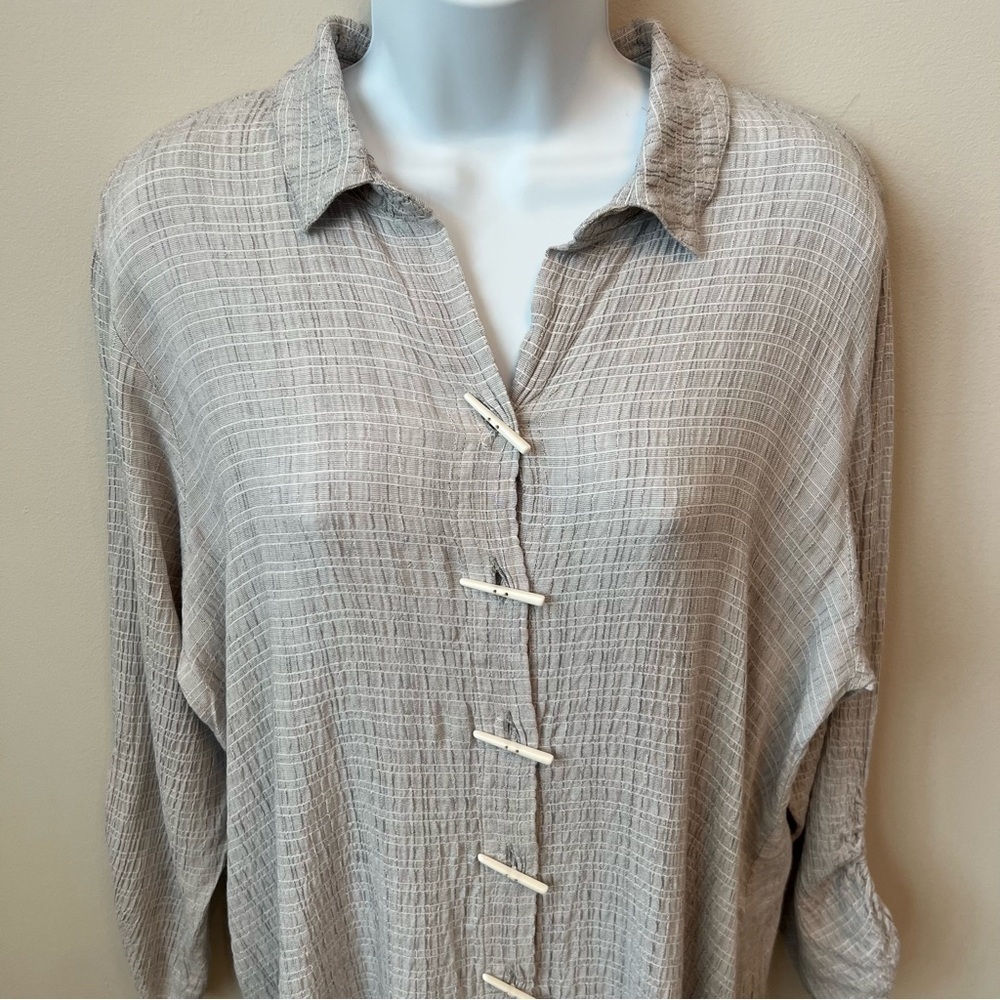 Habitat Clothes to Live In Crinkle Fabric Button Up Tunic Lagenlook Gray Sz S - Picture 2 of 9